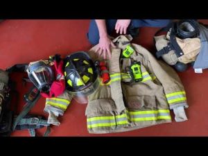 5 Gear Essentials Every Volunteer Firefighter Should Have Ready at All Times